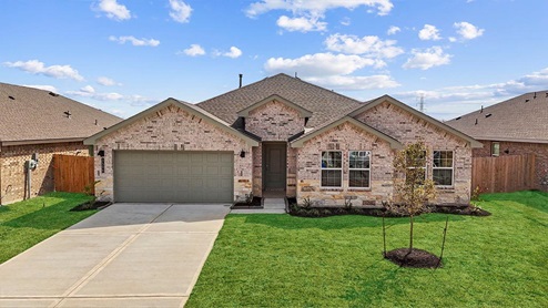 one story brick home in marlow lake community