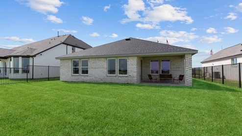 Backyard view of the spacious backyard