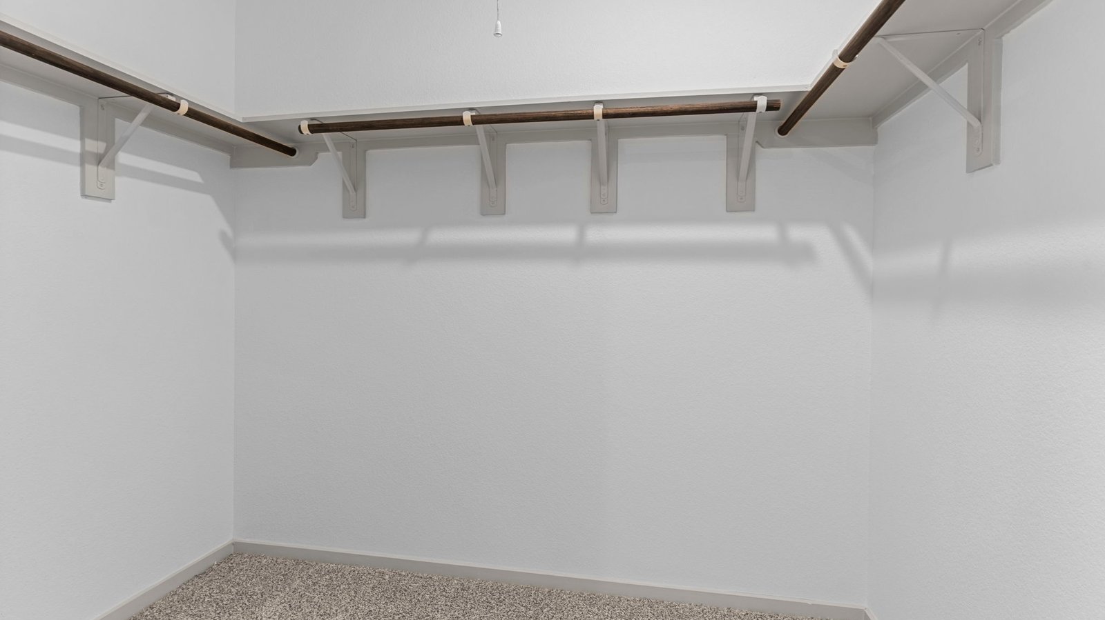 walk in primary closet