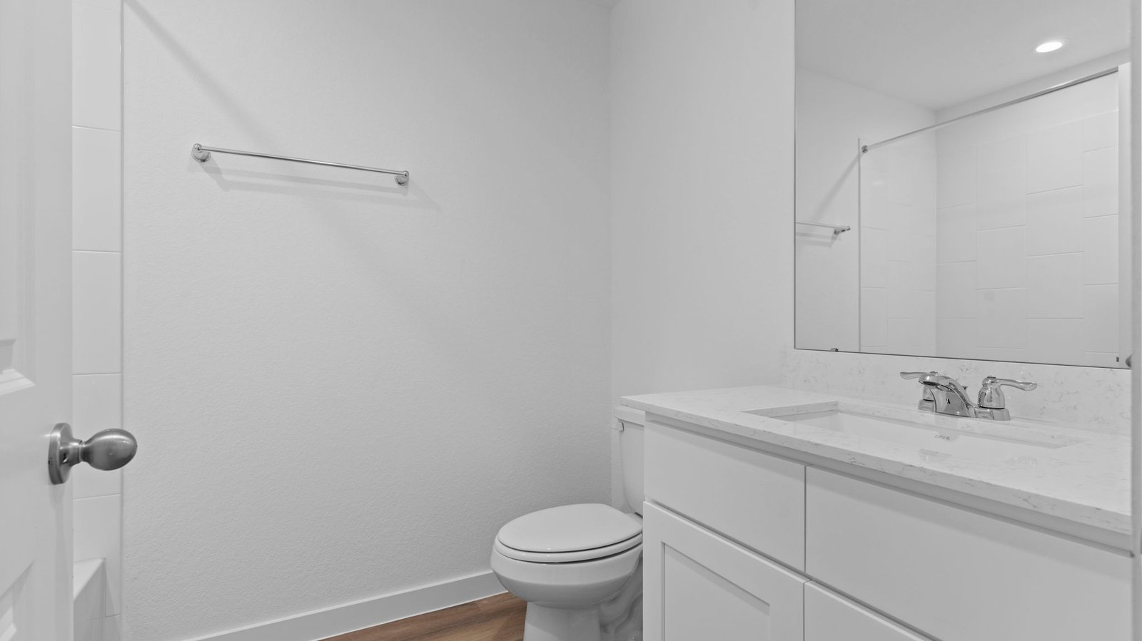 secondary bathroom with one sink