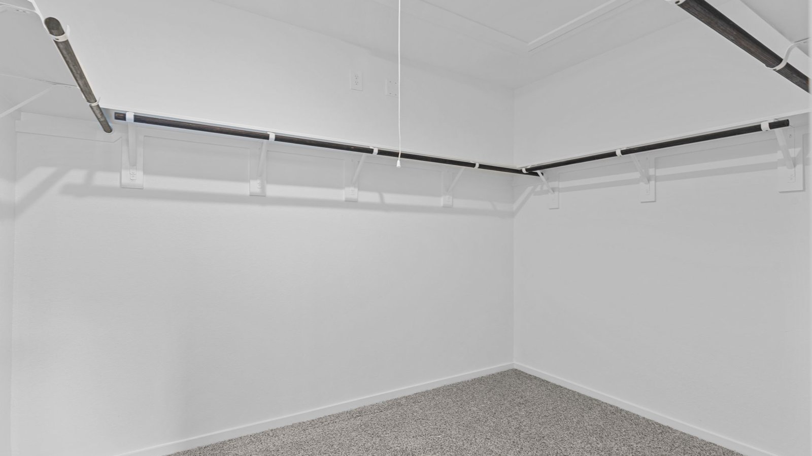 walk in primary closet