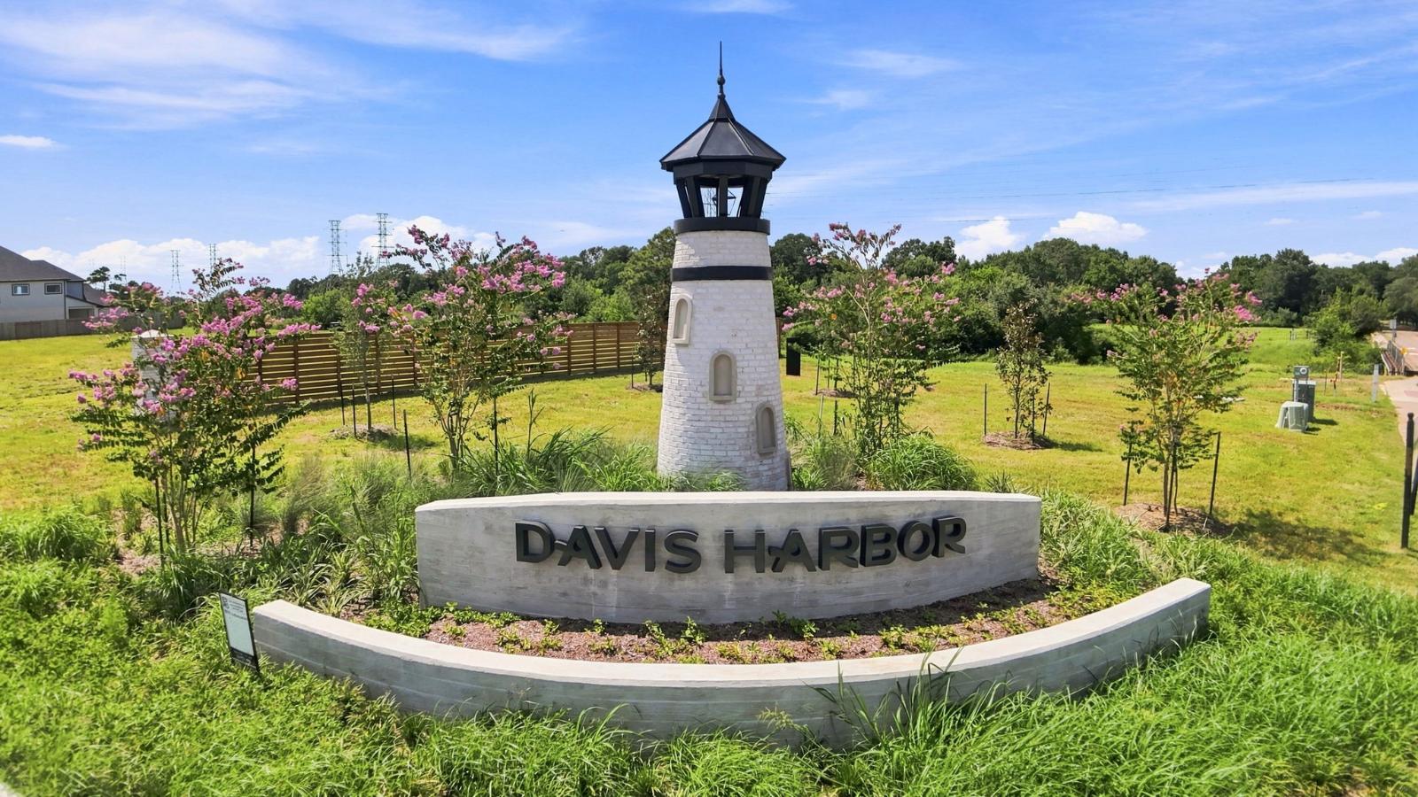davis harbor light house monument