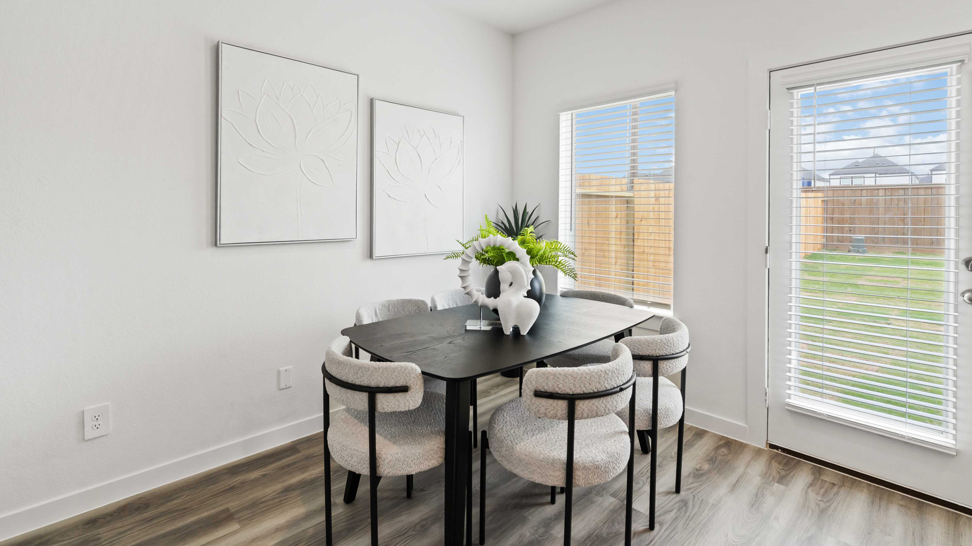 dining area overlooks the backyard