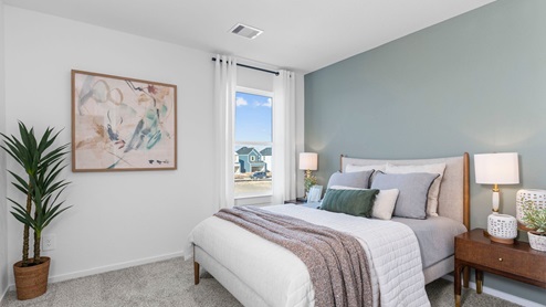 Secondary bedroom with one window