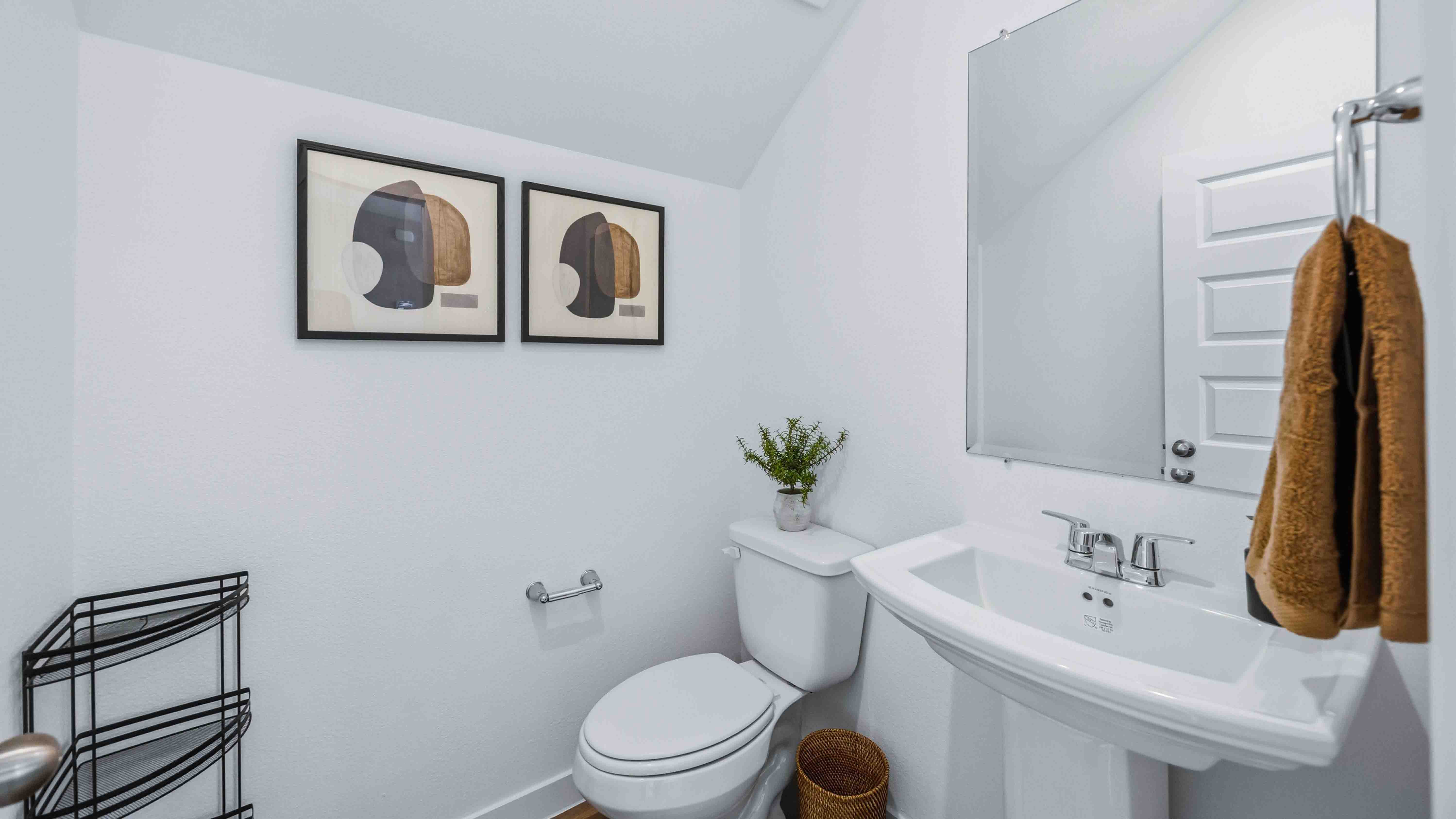 downstairs half bathroom for guests