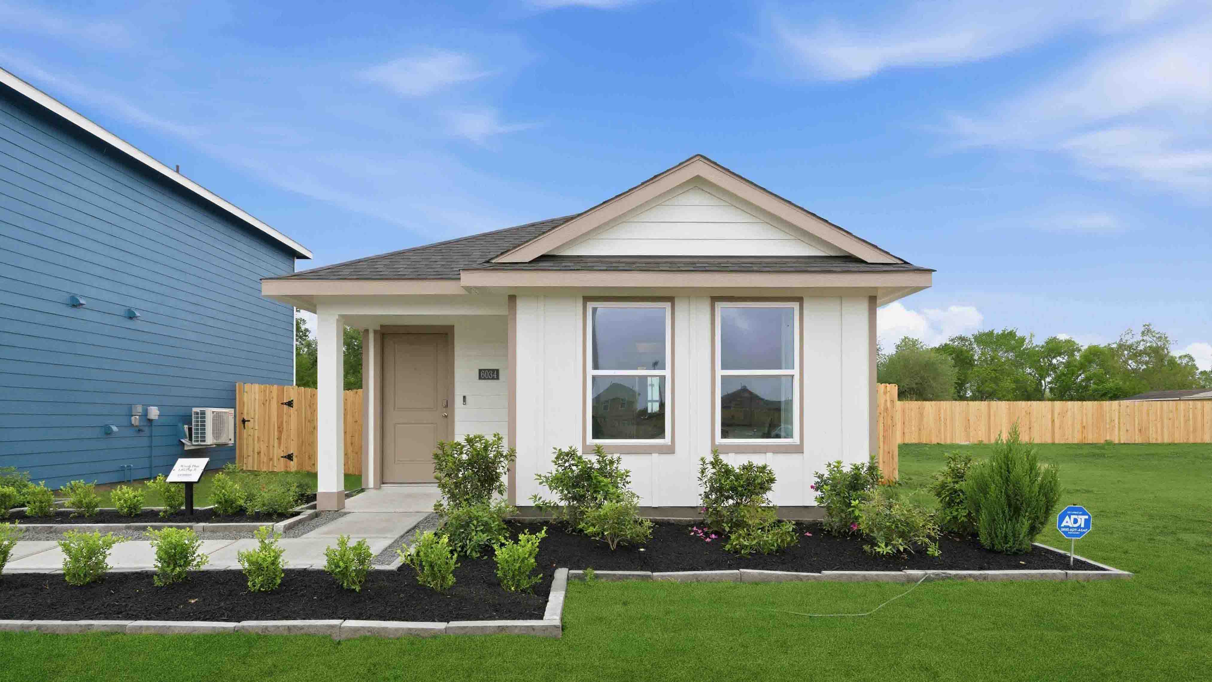 11702 Watermelon Street exterior