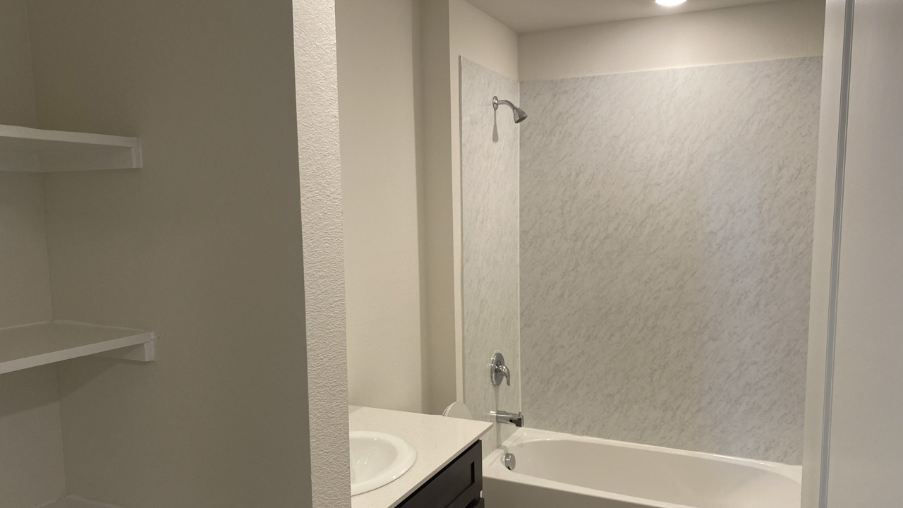 secondary bathroom