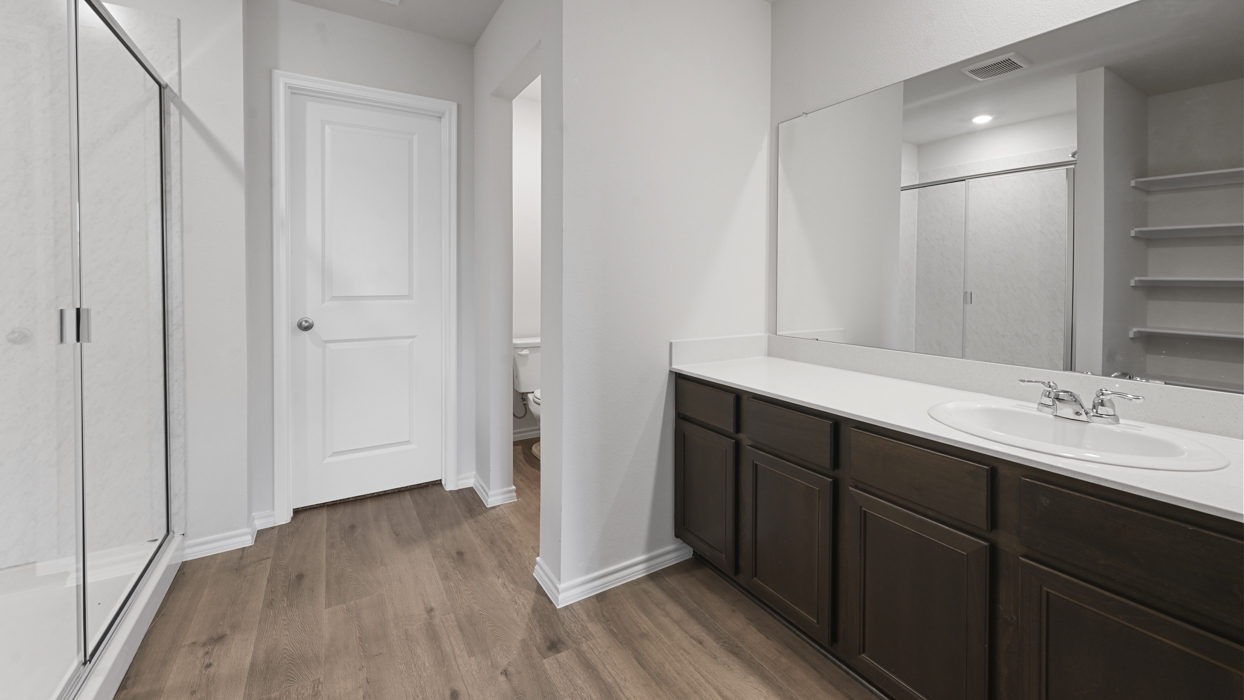 Primary bathroom expanded view