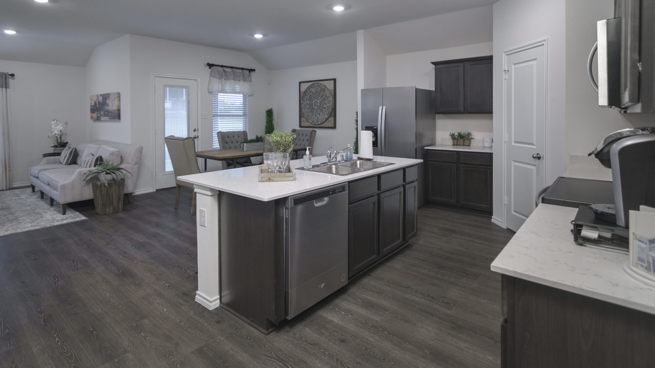 X40I view of kitchen and living area