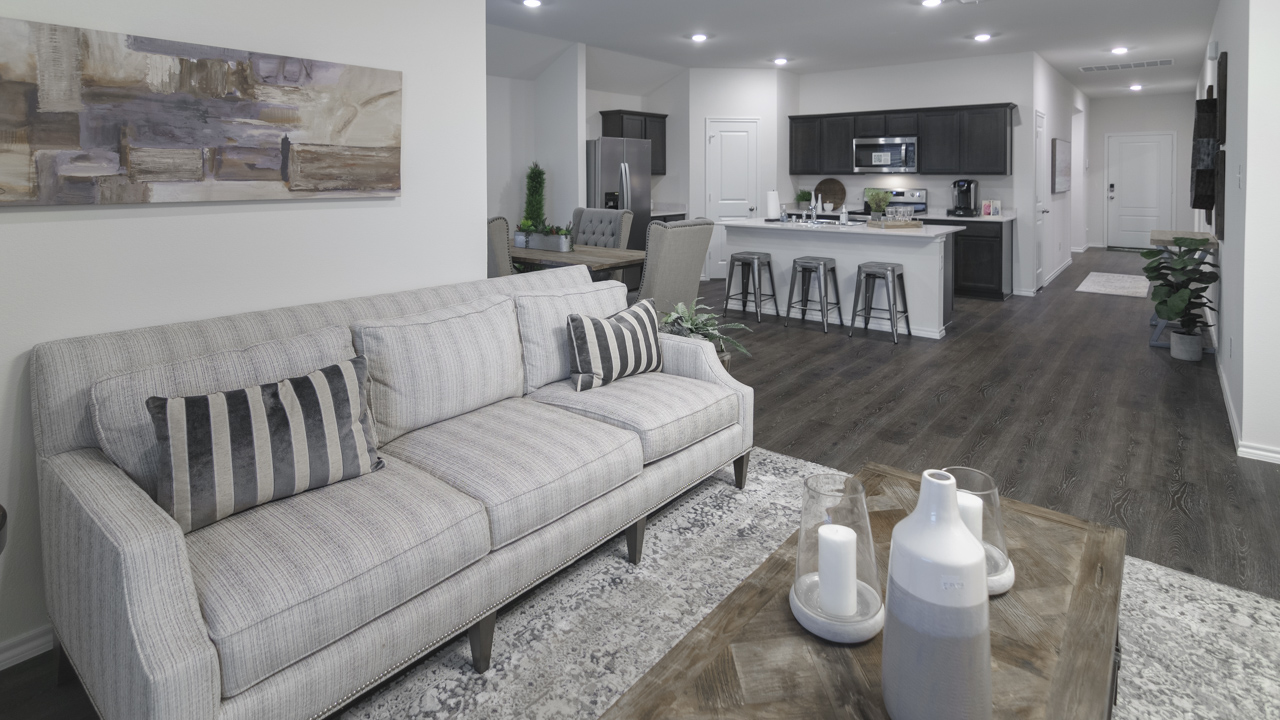 X40I open concept living area with natural lighting