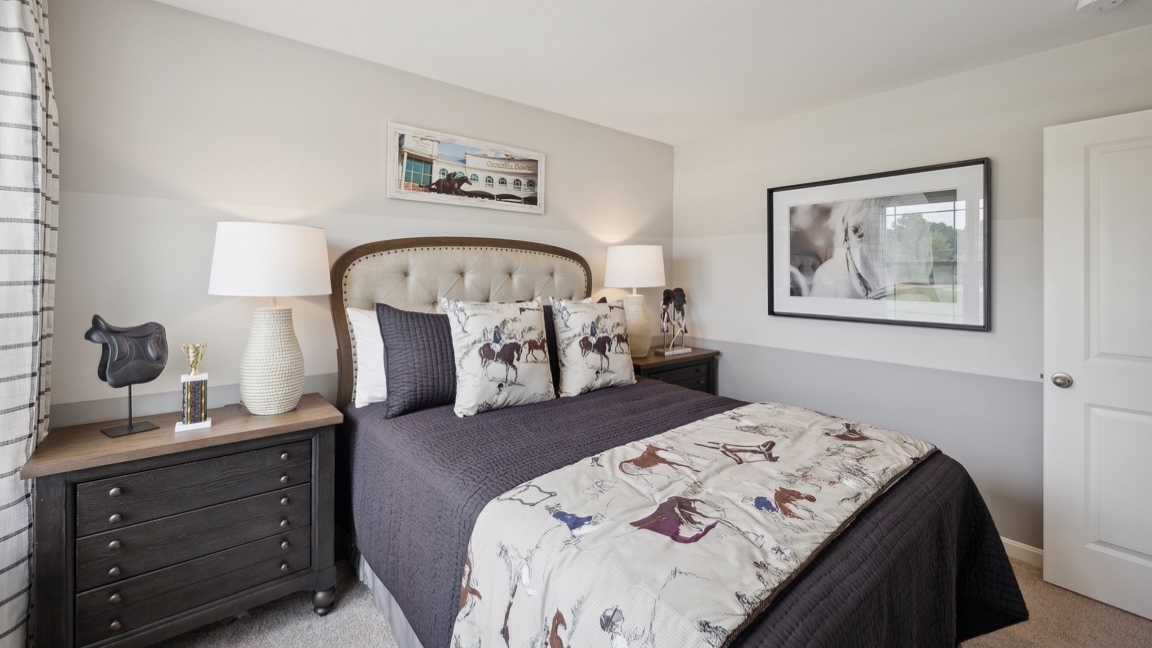 Other side of spare bedroom with bed and 2 nightstands