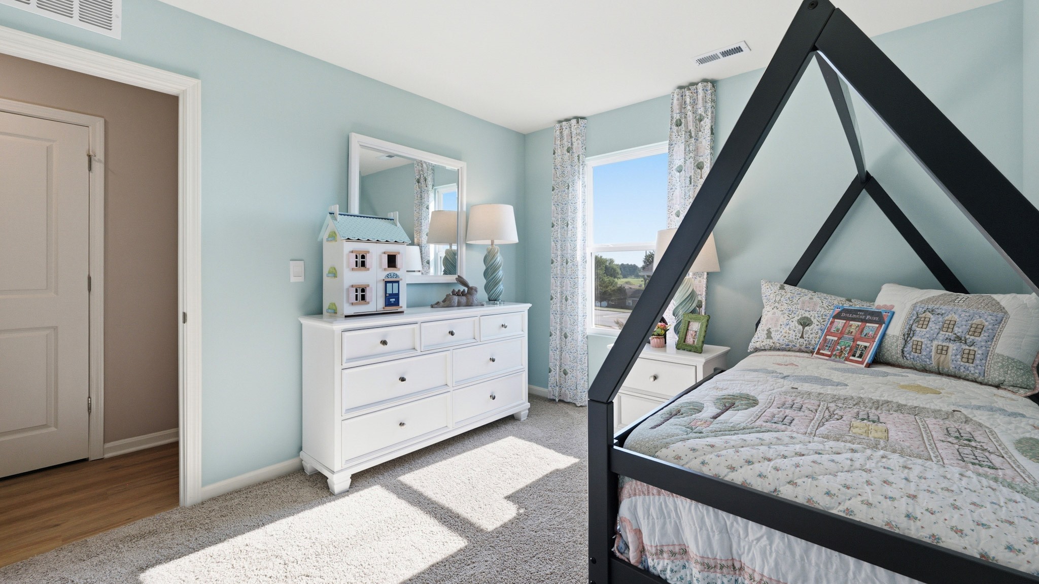 Spare bedroom