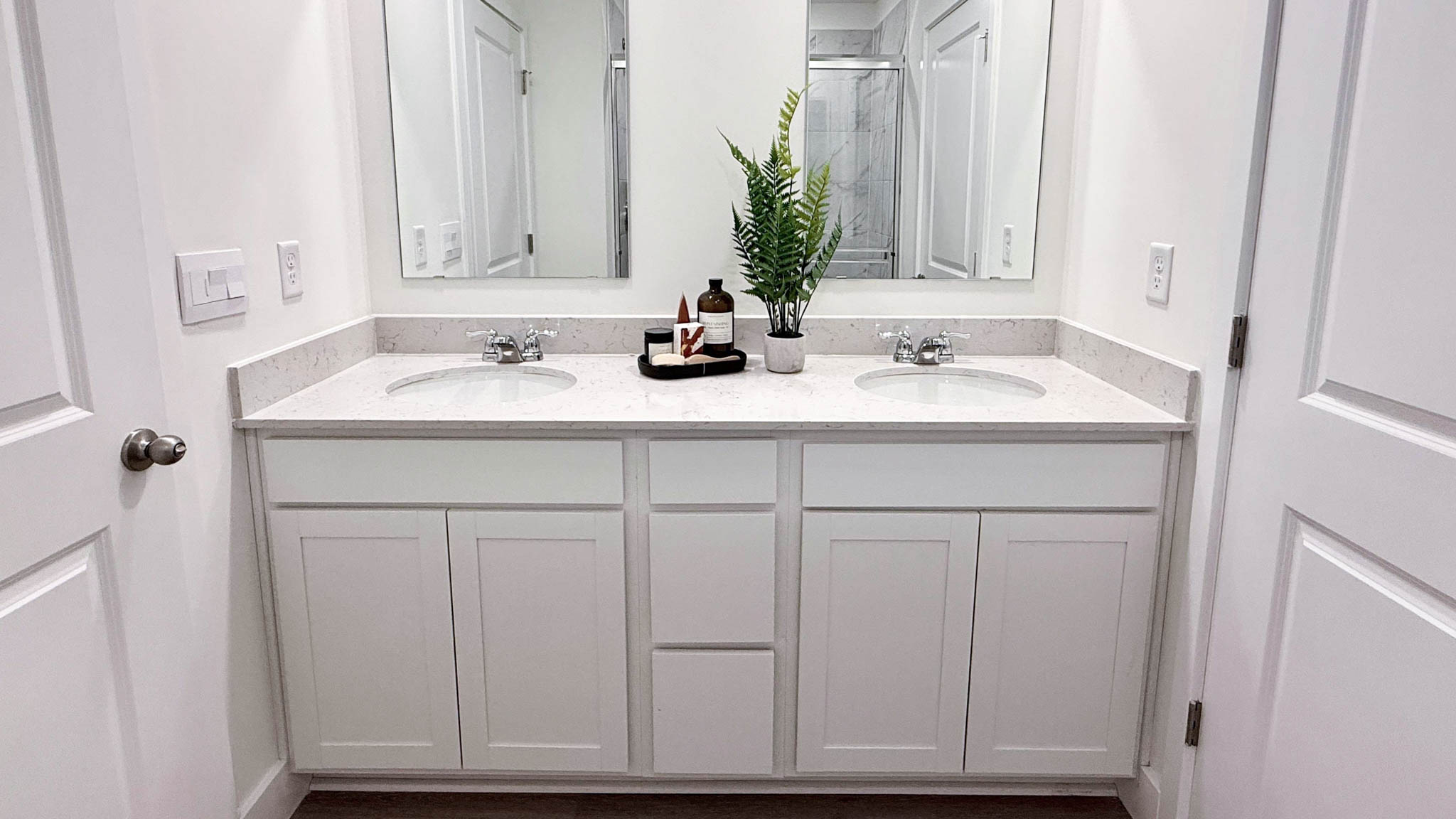 double bowl vanity in primary bathroom