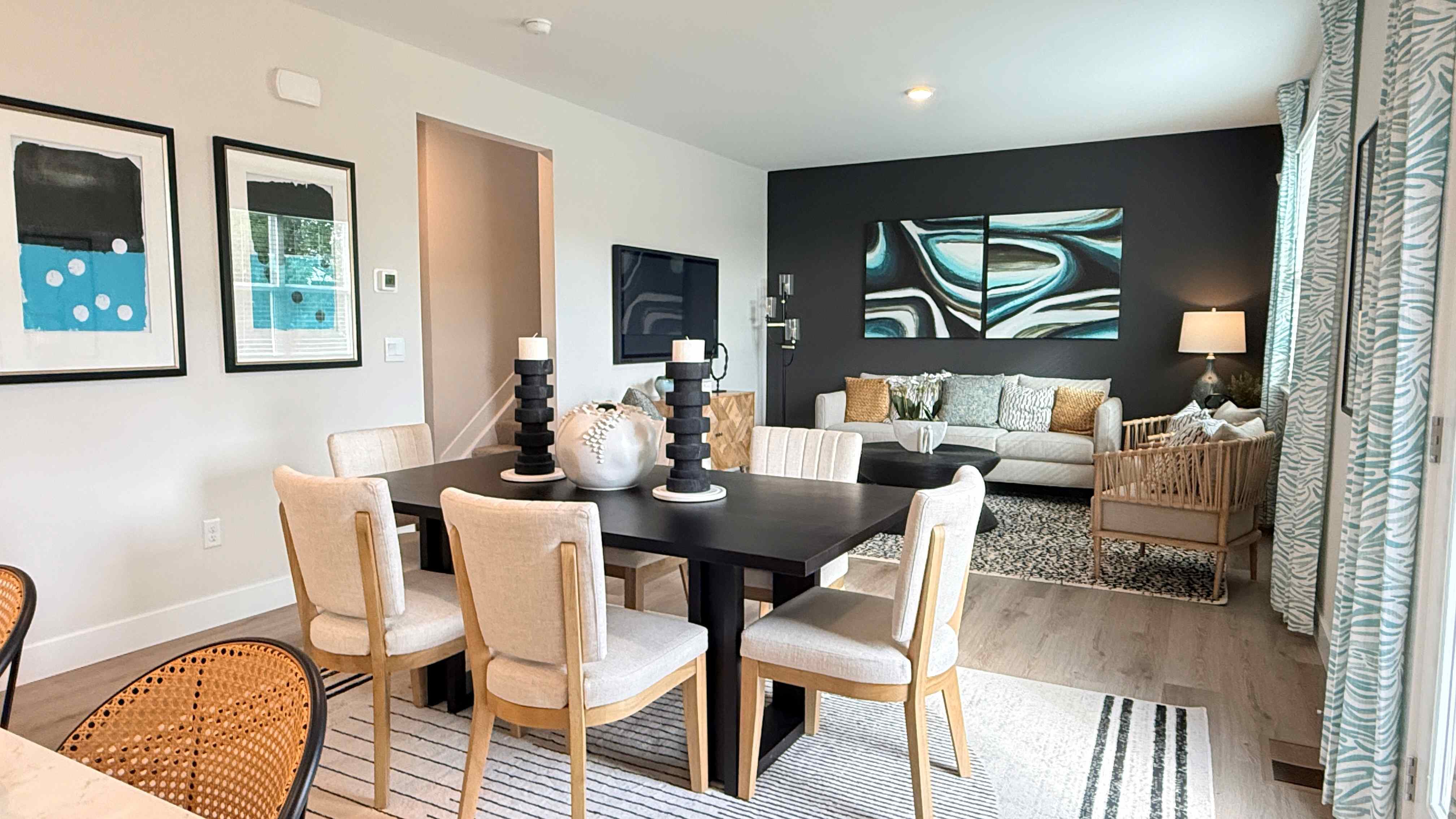 Dining area between the kitchen and living room