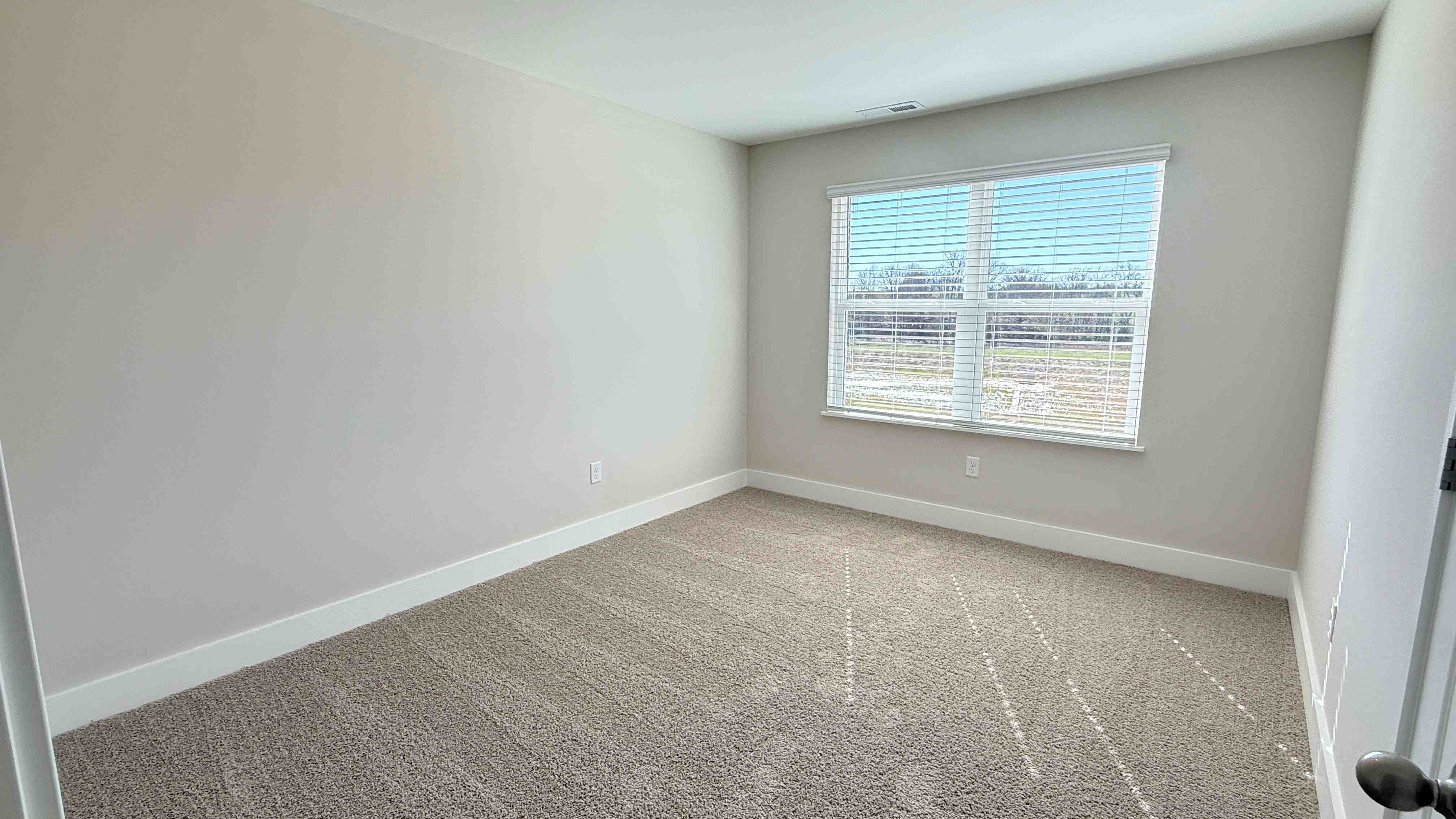 Upstairs spare bedroom.