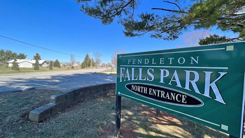 falls park entry sign