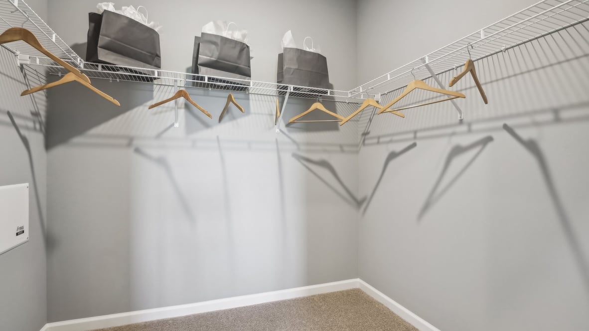 walk-in closet