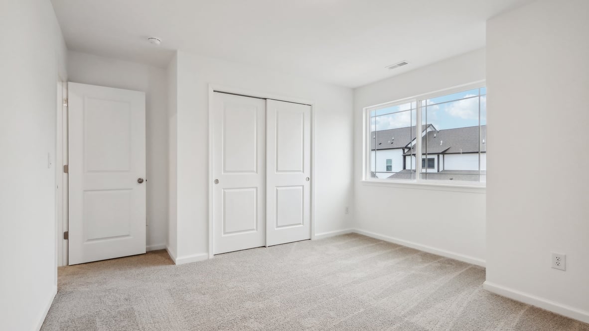 bedroom with spacious closet