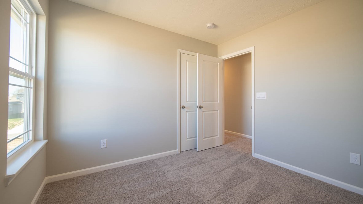 bedroom with spacious closet