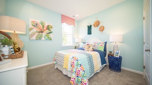 bedroom 3 with spacious closet
