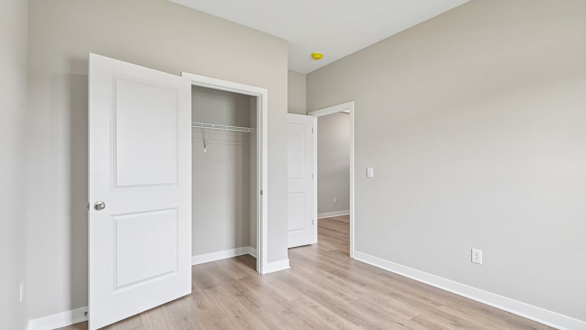 bedroom with spacious closet