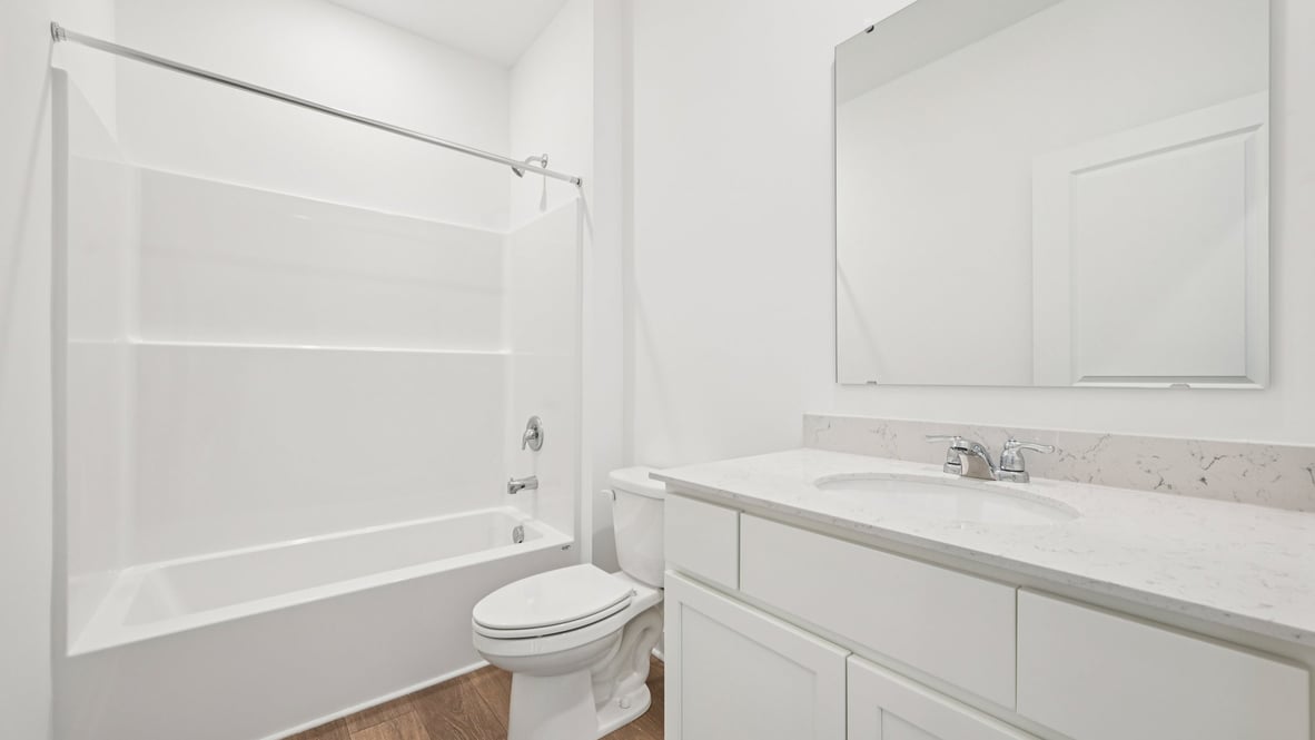 bathroom with shower and tub combo