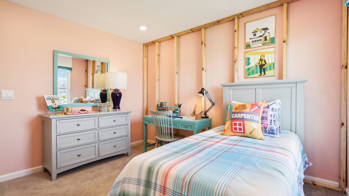 bedroom with spacious closet