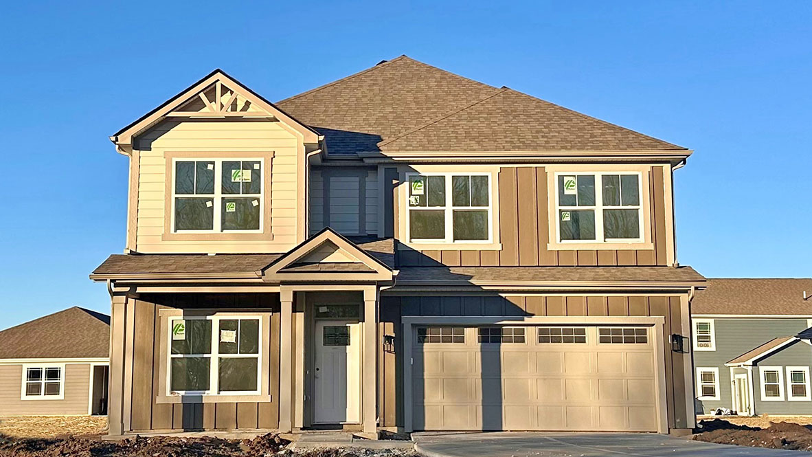 two-story home in mt vernon north