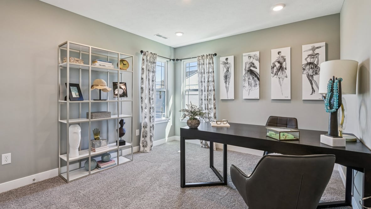 bedroom with spacious closet