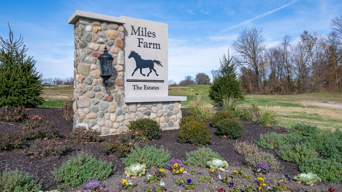miles farm entrance