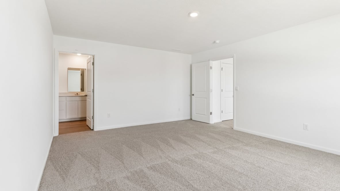 primary bedroom with ensuite