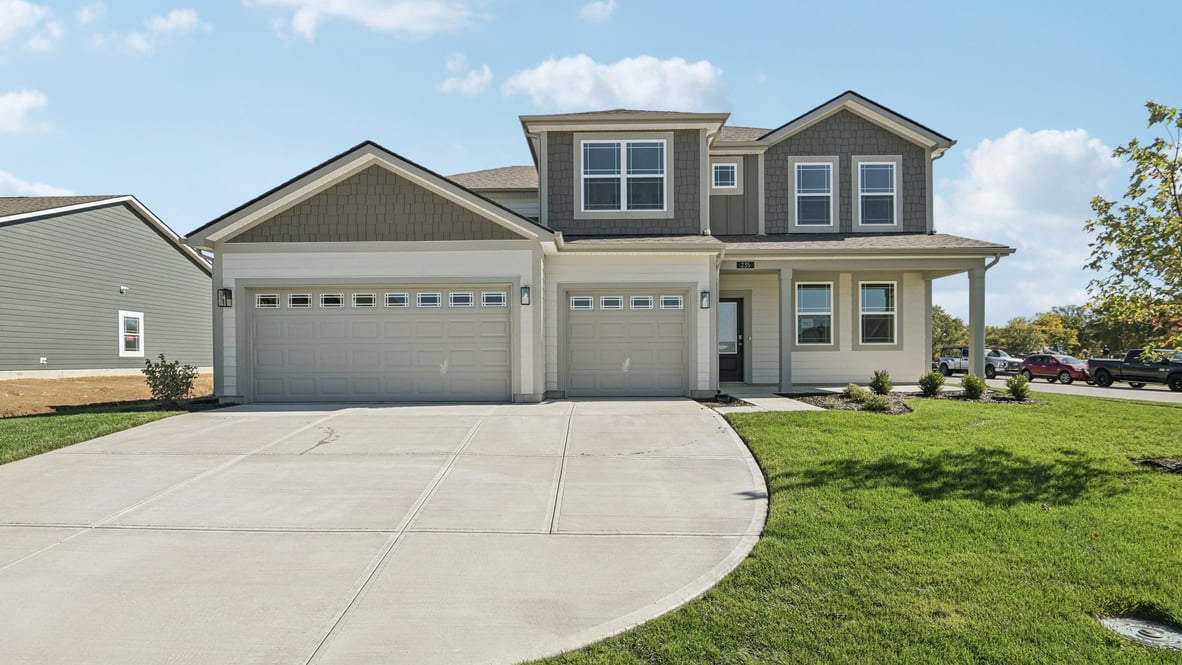 two-story home in miles farm