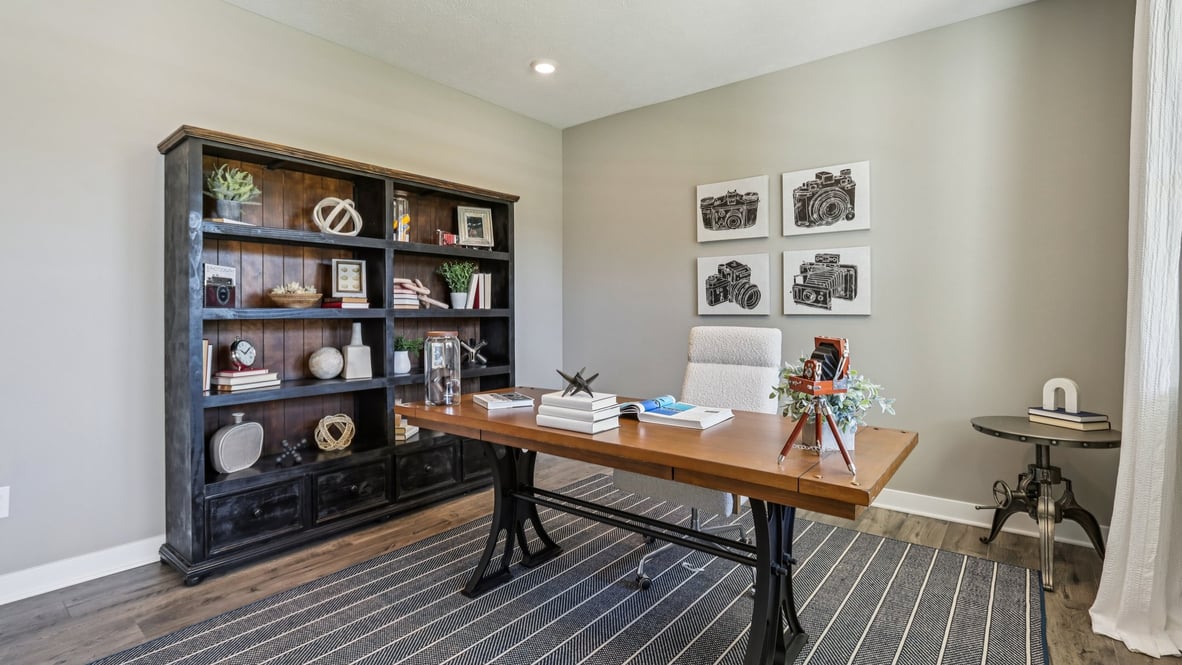 den adjacent to entry