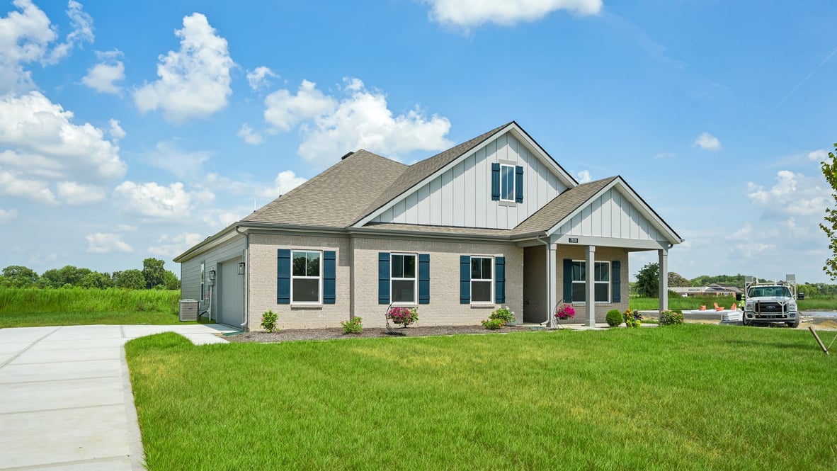 exterior side garage image