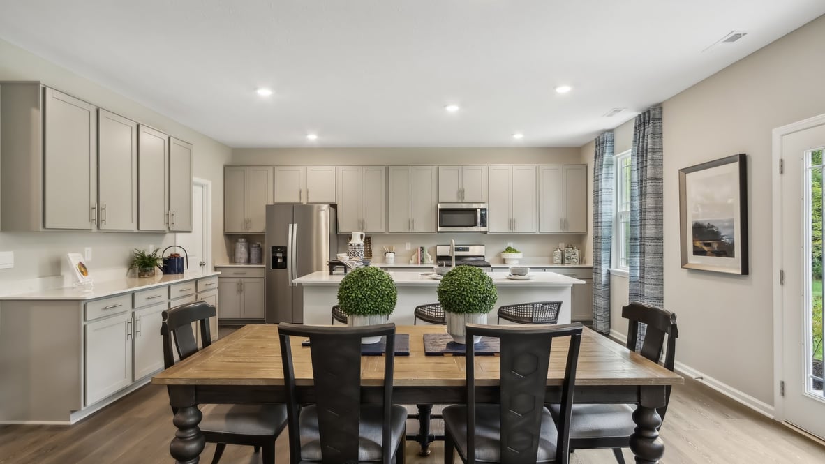 dining with seating for 6