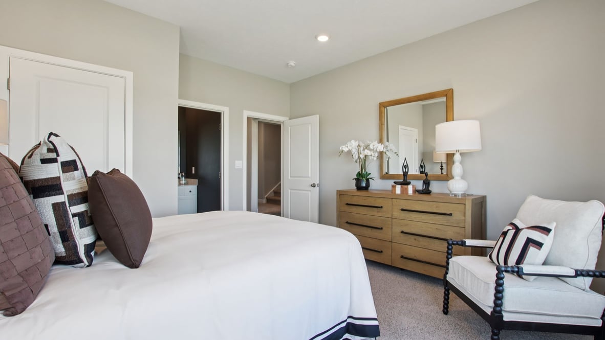 guest bedroom with ensuite