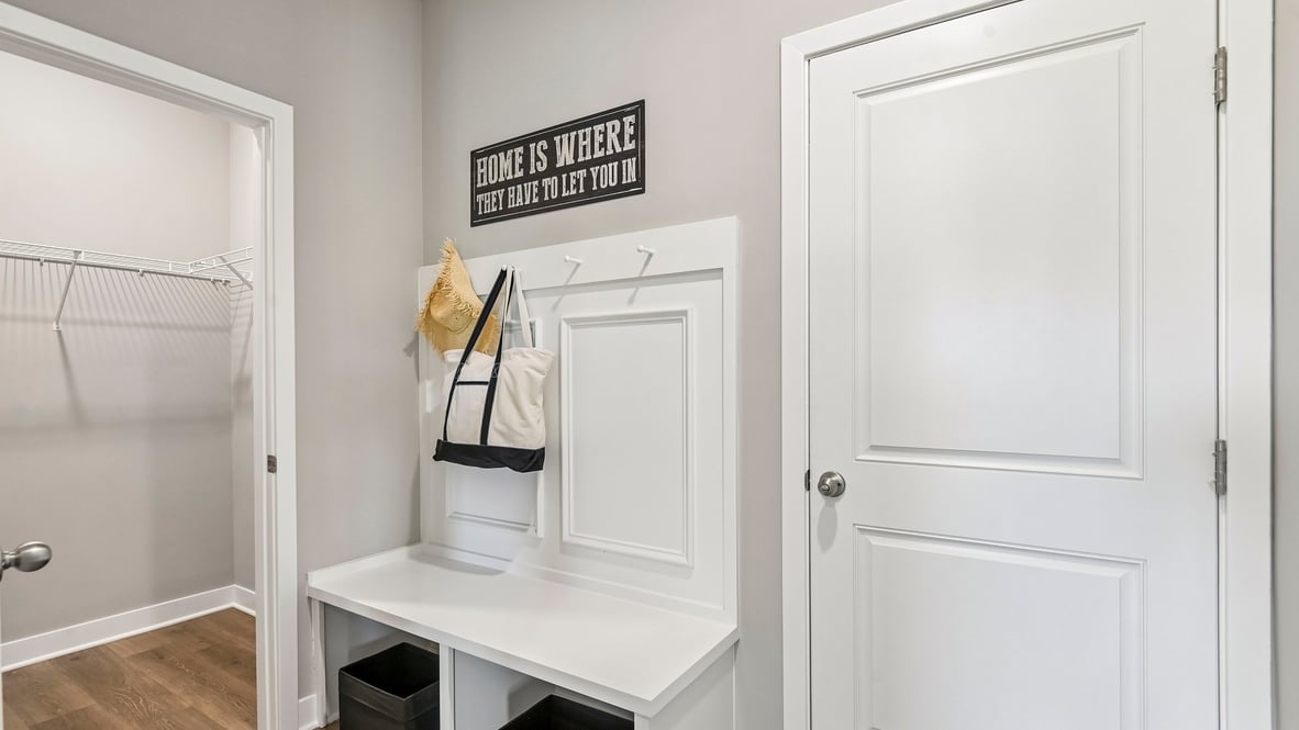 foyer boot bench