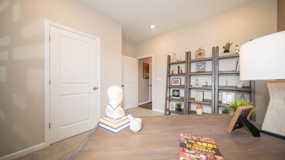bedroom 4 with spacious closet