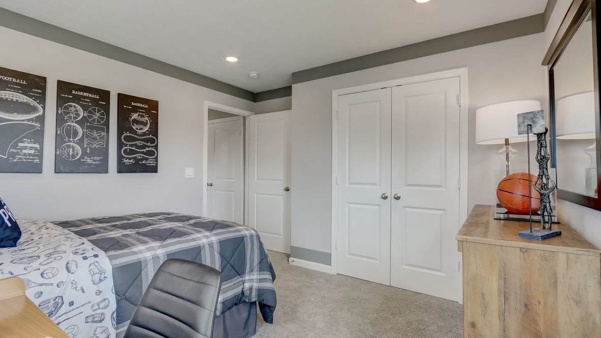 bedroom 2 with spacious closet