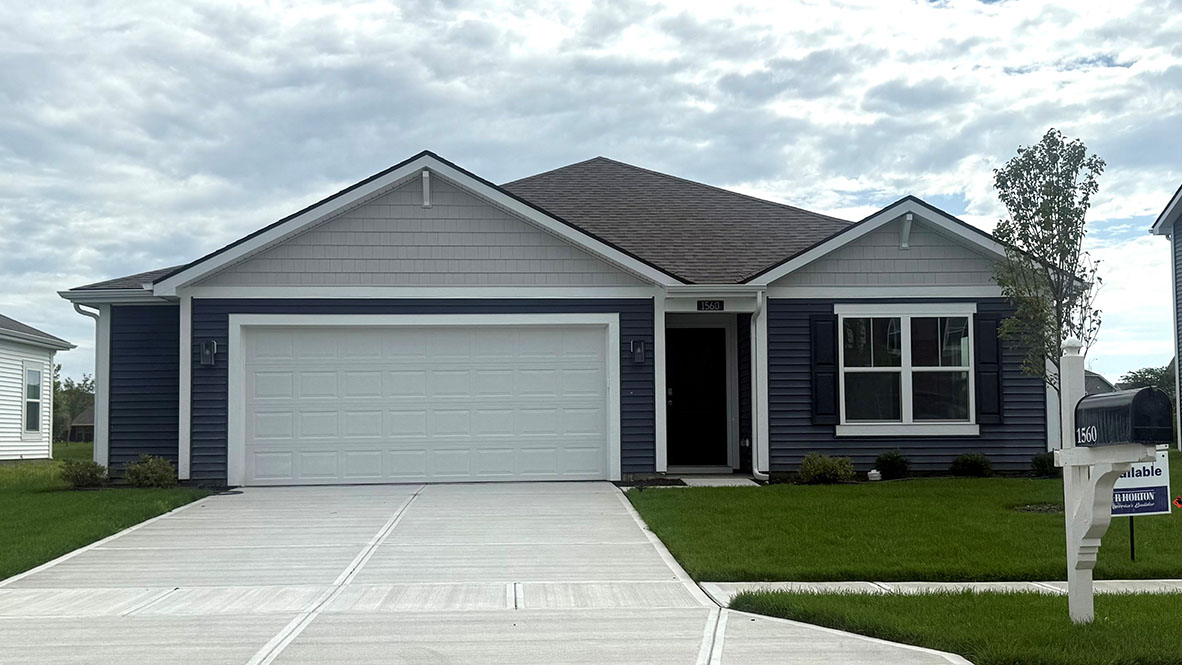 1560 Aster Drive exterior