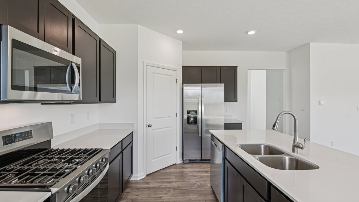 stainless steel kitchen appliances