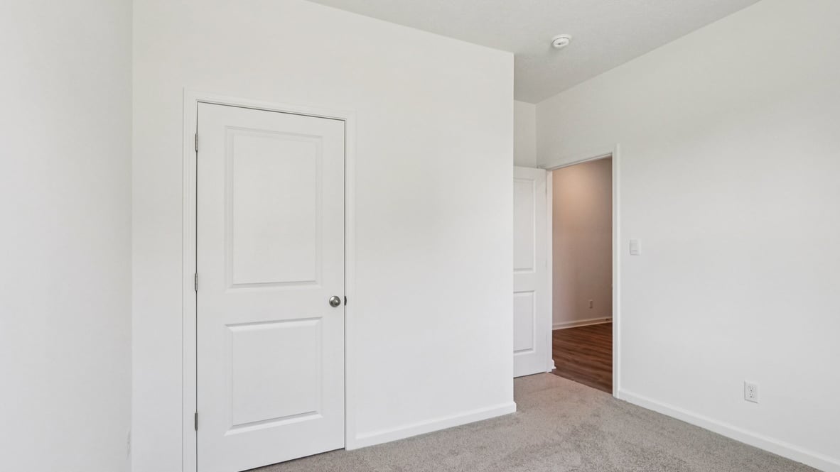 bedroom with spacious closet
