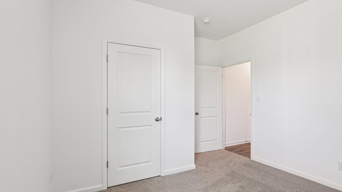bedroom with spacious closet
