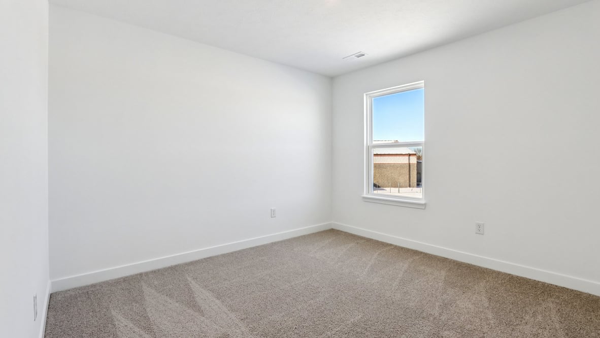 bedroom with spacious closet
