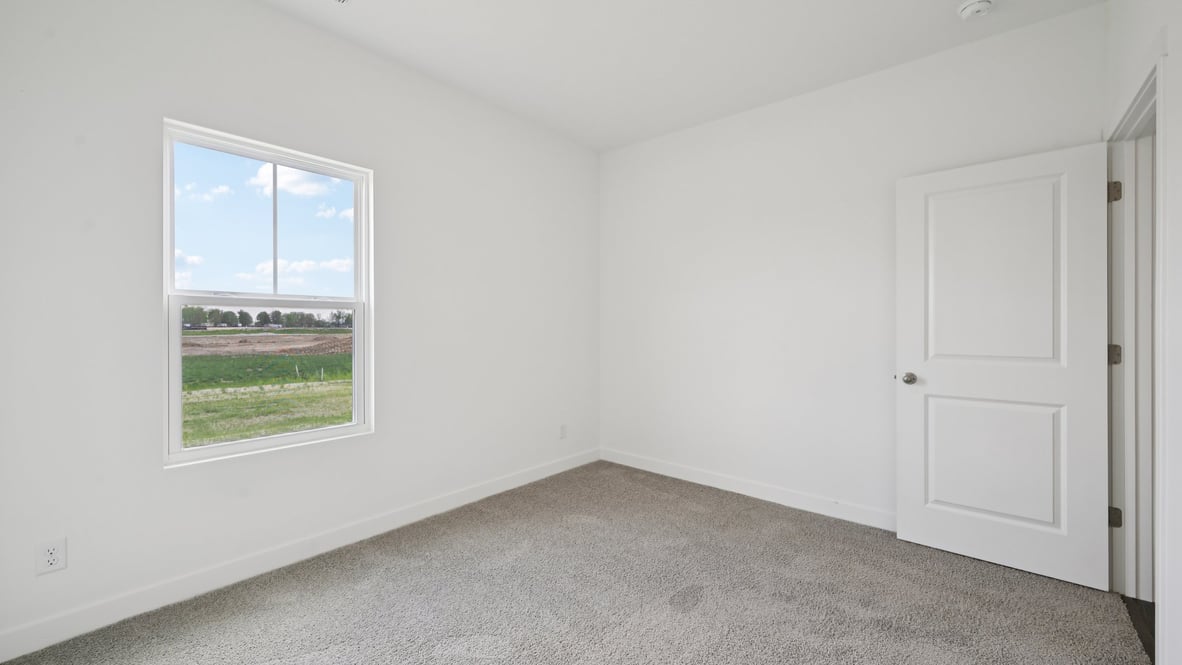 bedroom with spacious closet