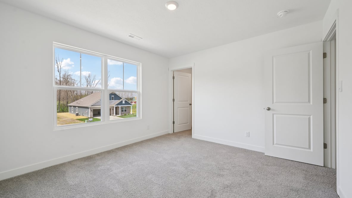 bedroom with spacious closet