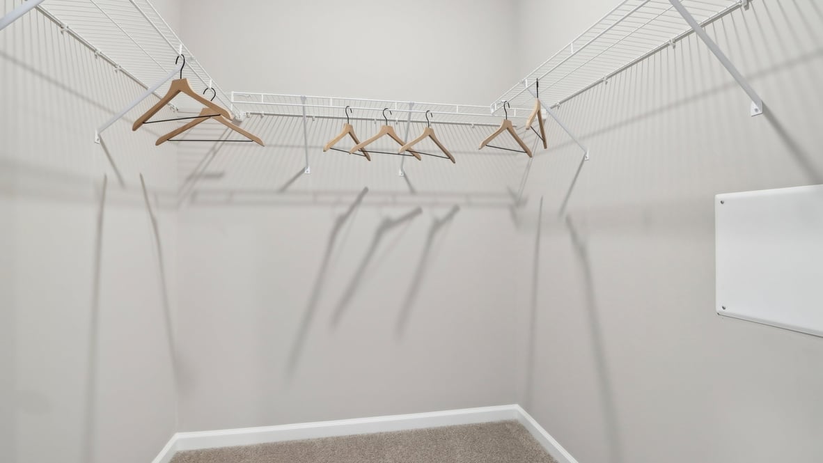 walk-in closet