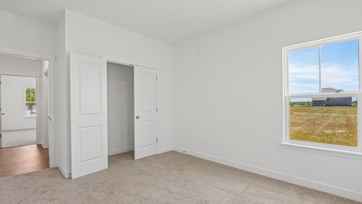 bedroom with spacious closet