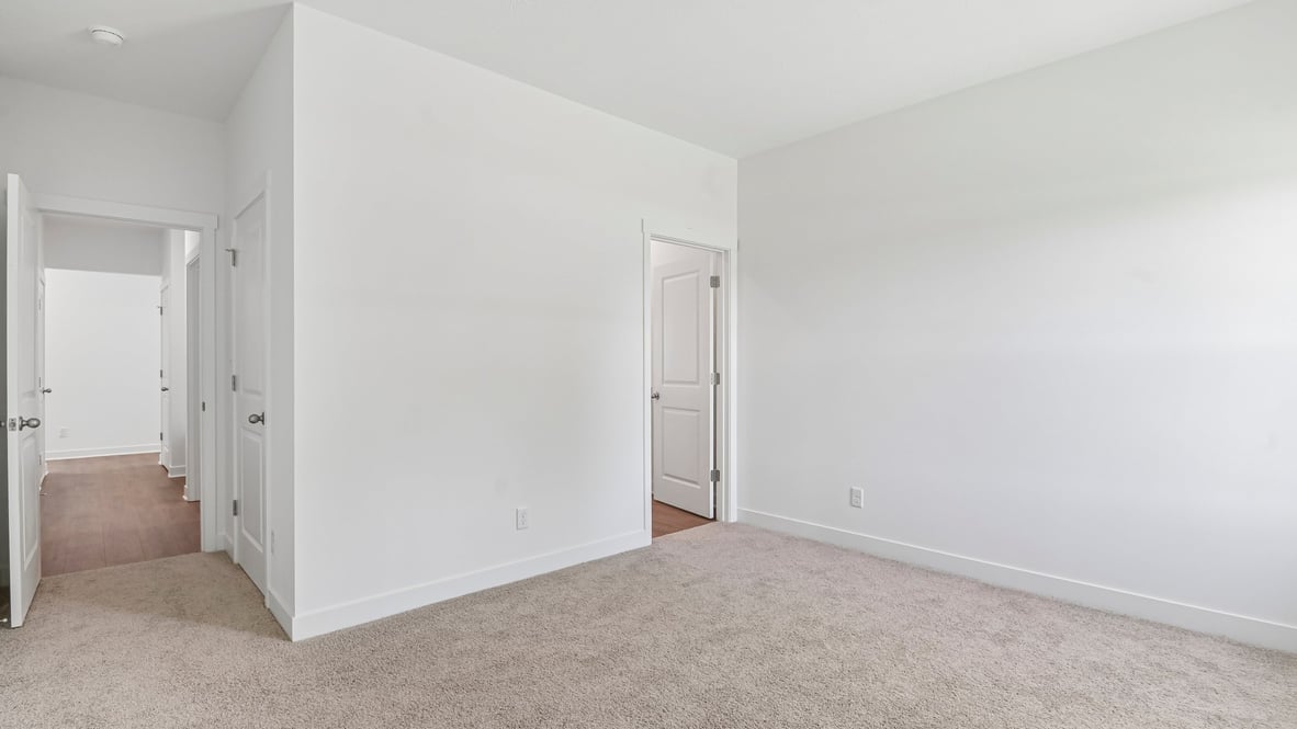 bedroom with spacious closet