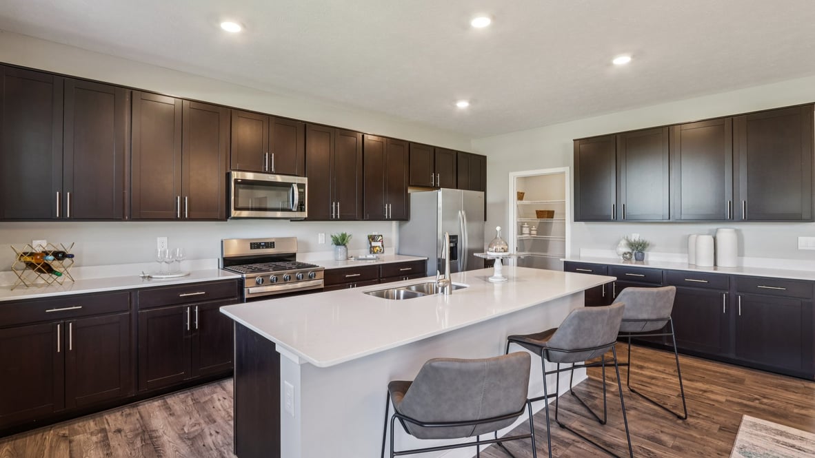 kitchen with large center island